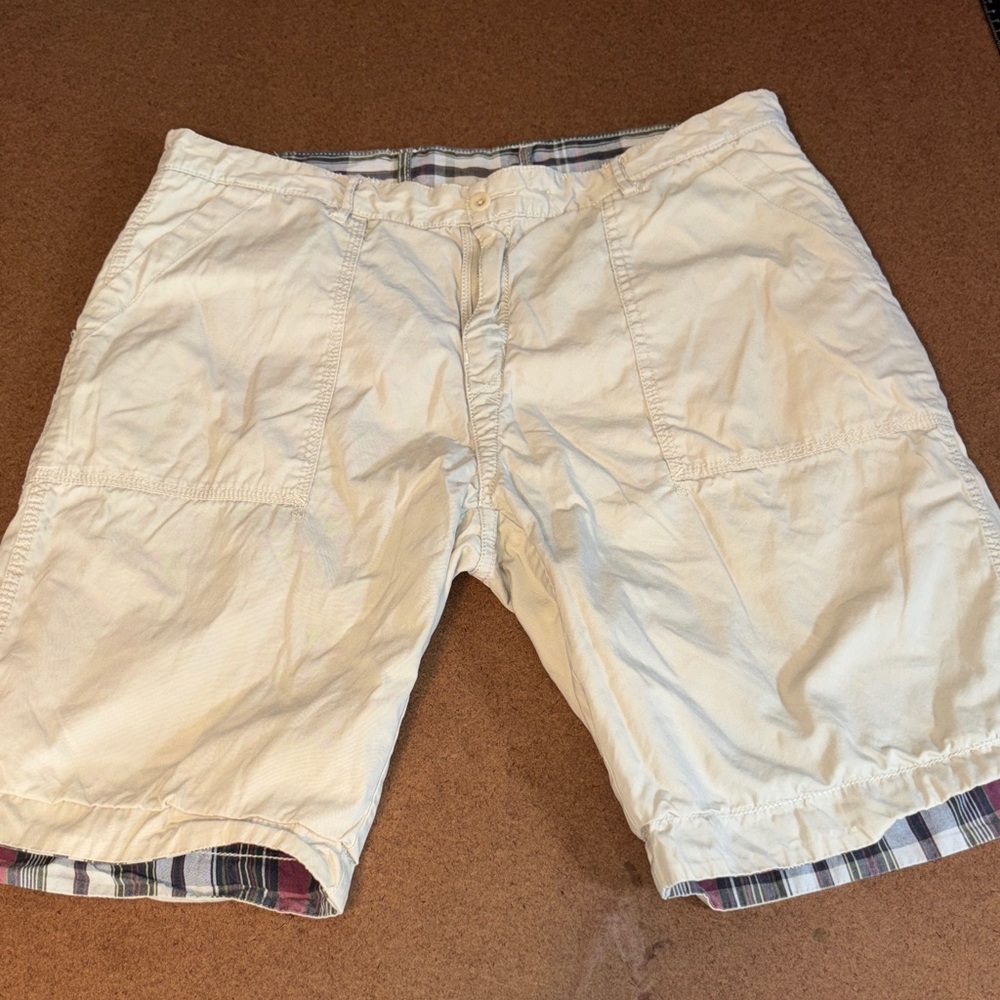 Polo by Ralph Lauren 34” Reversible Plaid/Cream Flat-Front Cotton Shorts